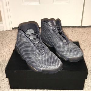 Jordan Horizon Wolf Grey